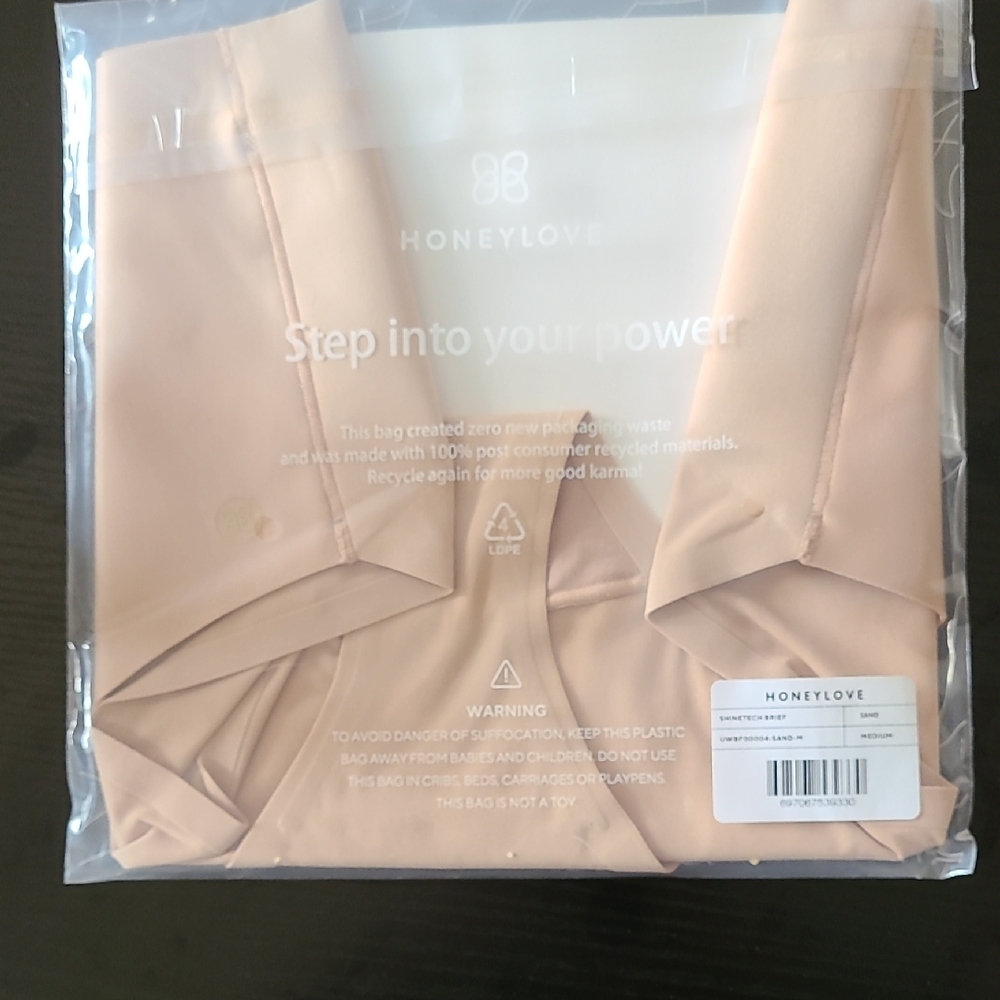Honeylove Women's Briefs in Cream